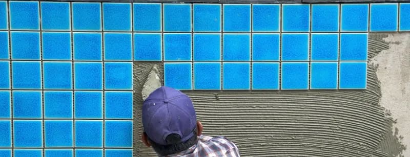 تصویر 2 از چسب پودری کاشی استخری مناسب استخر و مخازن آبی